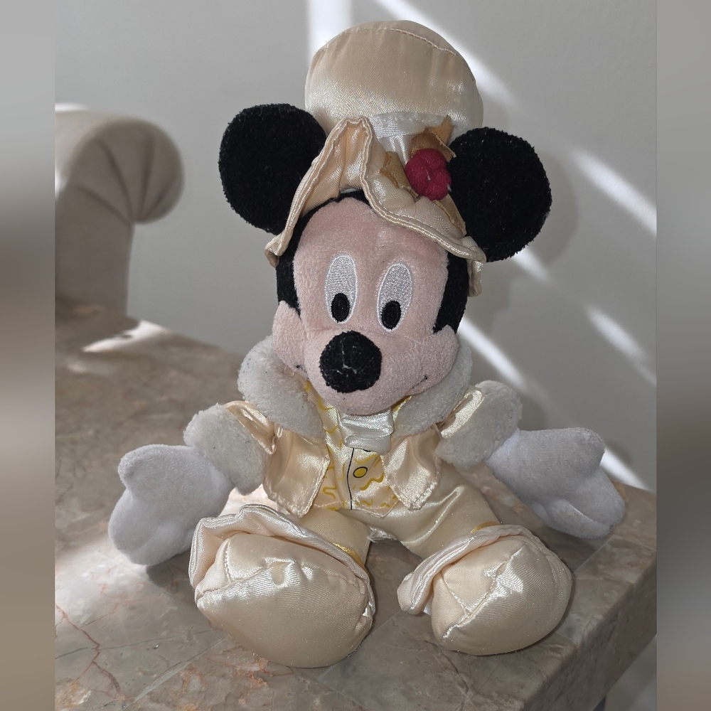 Vintage Disney - Cream Outfit Mickey Mouse Plush Original